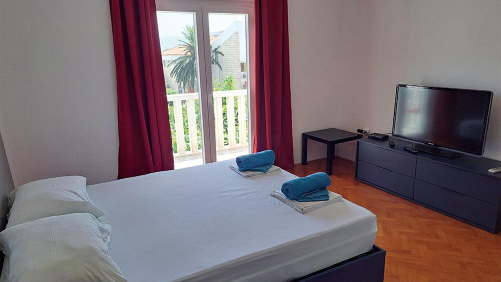 Pansion Palme Apartman Drvenik  Kültér fotó
